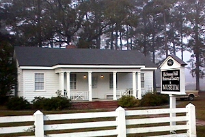 rhhs_m.jpg - 67384 Bytes